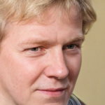 Βιολέτα Σακελλαρίου